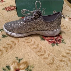 NIB H2K Silver Glitter Tennis Shoes